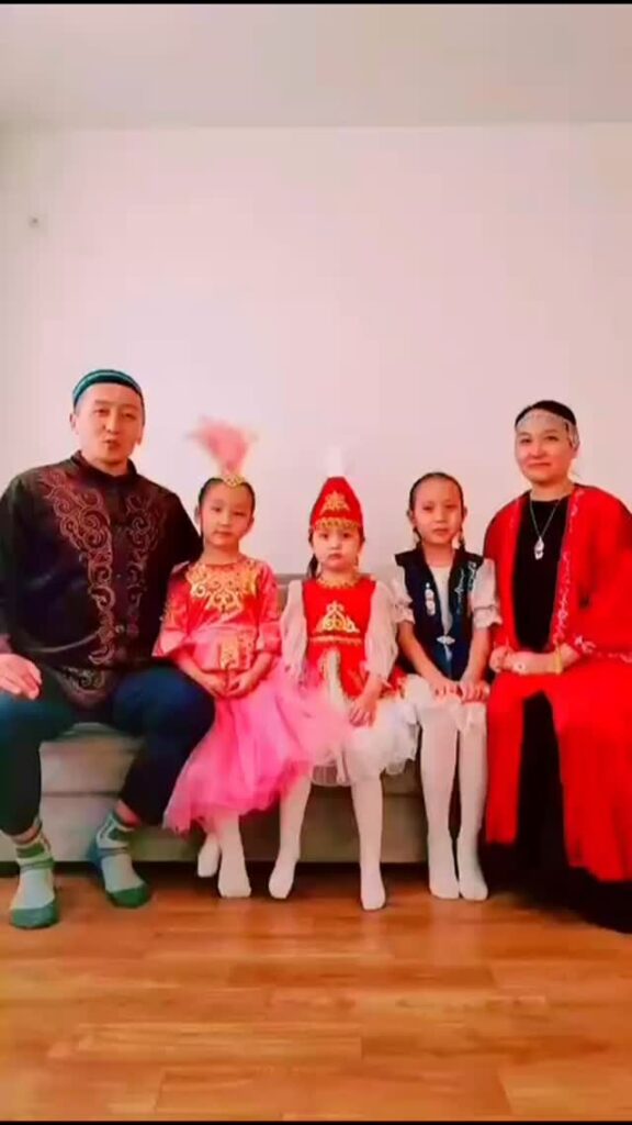 1-сынып оқушысы Төлеген Інжу Наурыз мейрамын ерекше қуанышпен қарсы алды&hellip;